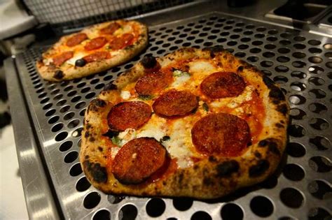 Pizzeria Locale closing all locations, dissolving the business